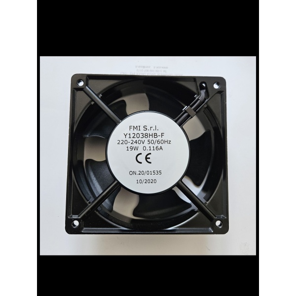 ventilator 120x120x38.1 scaled