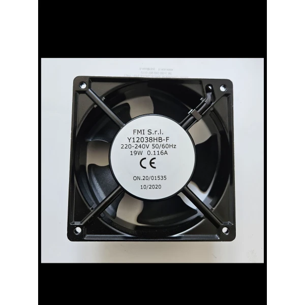 ventilator 120x120x38.1 scaled